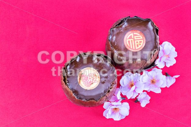 Glutinous rice cake with Good Luck in Chinese words - ThamKC Royalty-Free Photos