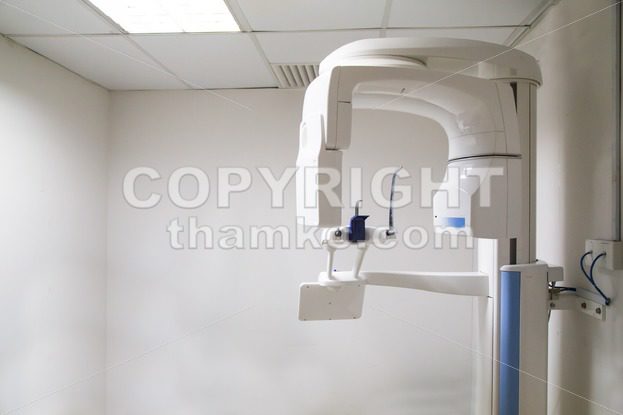 Digital panoramic x-ray dental machine with nobody - ThamKC Royalty-Free Photos