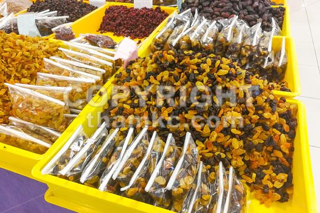 Raisin on sale at bazaar for Muslim iftar break fast - ThamKC Royalty-Free Photos
