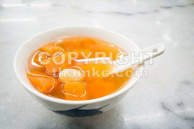 Traditional Chinese sweet dessert of sweet potatoes with ginkgo ginger - ThamKC Royalty-Free Photos