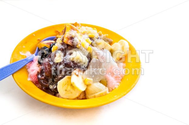 Ice kacang or shaved iced sweet dessert, popular in Malaysia - ThamKC Royalty-Free Photos