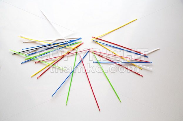 Pile of pick up sticks fun game overlapping - ThamKC Royalty-Free Photos